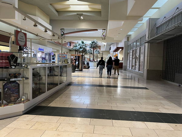 Lansing Mall - Aug 13 2022 (newer photo)